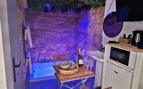 Le Qube Exotique